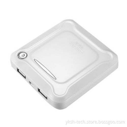 6,000mAh High-capacity Power Bank, Used for Charging Cellphone Mobile Charger